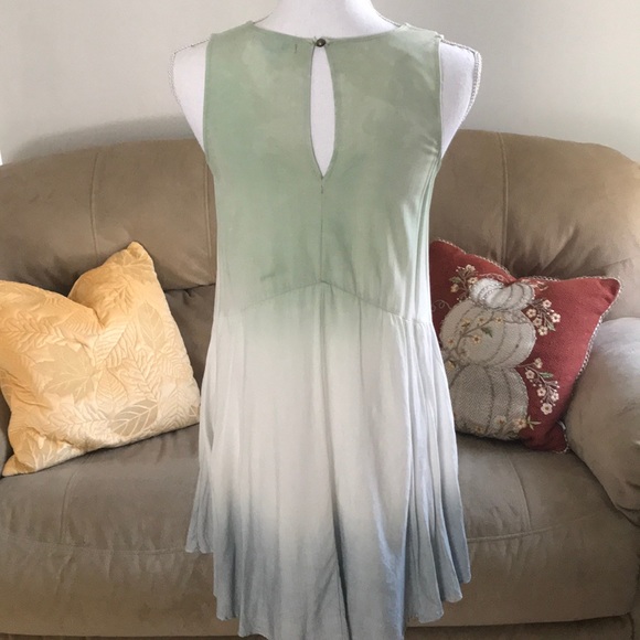 She & Sky Dress size small - Picture 6 of 8